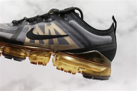 Nike Air Vapormax 2019 'Black & Metallic Gold' Release Date